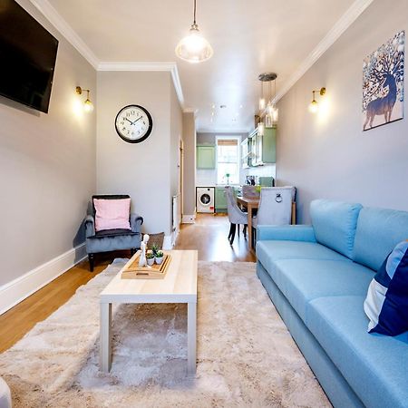 Large 1 Bedroom In Center Of London 3 Exterior foto